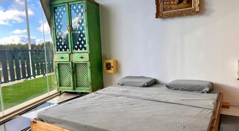 Heritage guesthouse and art gallery - Image 1