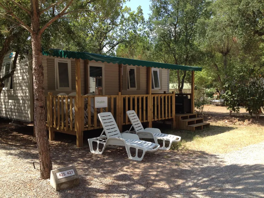 Mountain Retreat in Roquebrune-sur-Argens with Shared Pool - Image 1