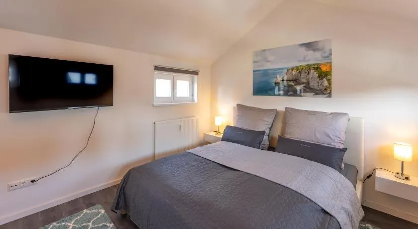 SweetHome - Maisonette Apartment, Parkplatz, WiFi, nähe Zentrum - Image 1