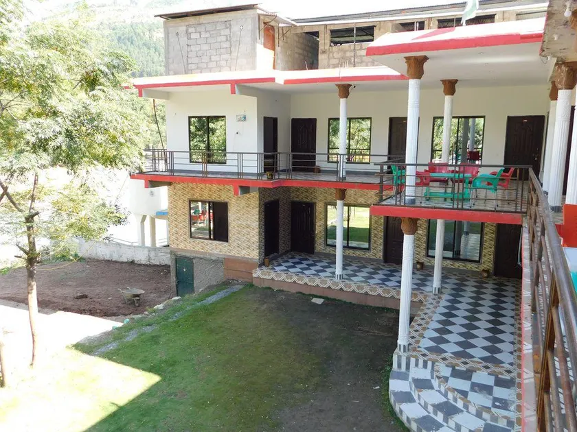 Balakot View Hotel - Image 1