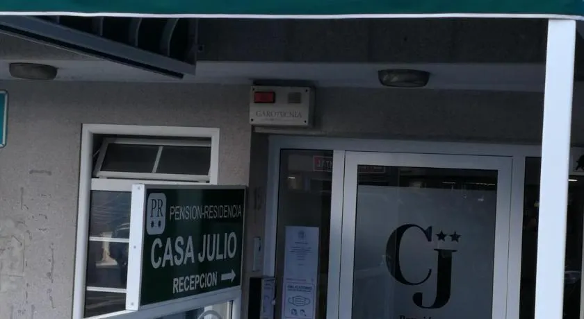 HOSTAL CASA JULIO - Auto Check-in - Image 1