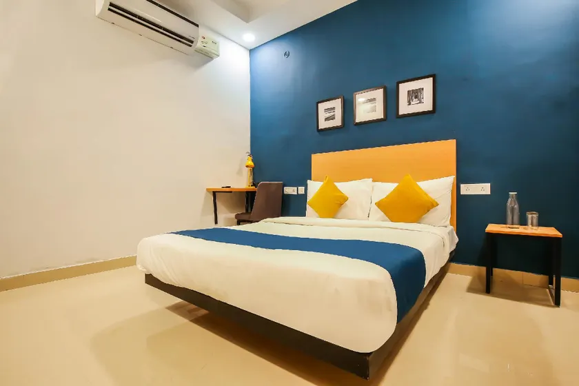 SilverKey Executive Stays 39656 Sector 7 Vrindavan Colony - Image 1