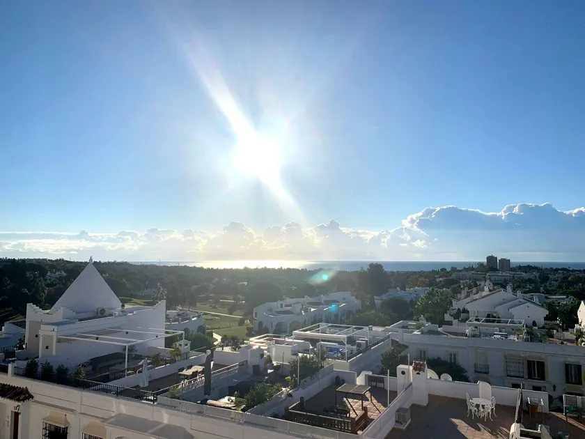 Luxury Townhouse Sea Views 10 Min from Puerto Bans - Image 1