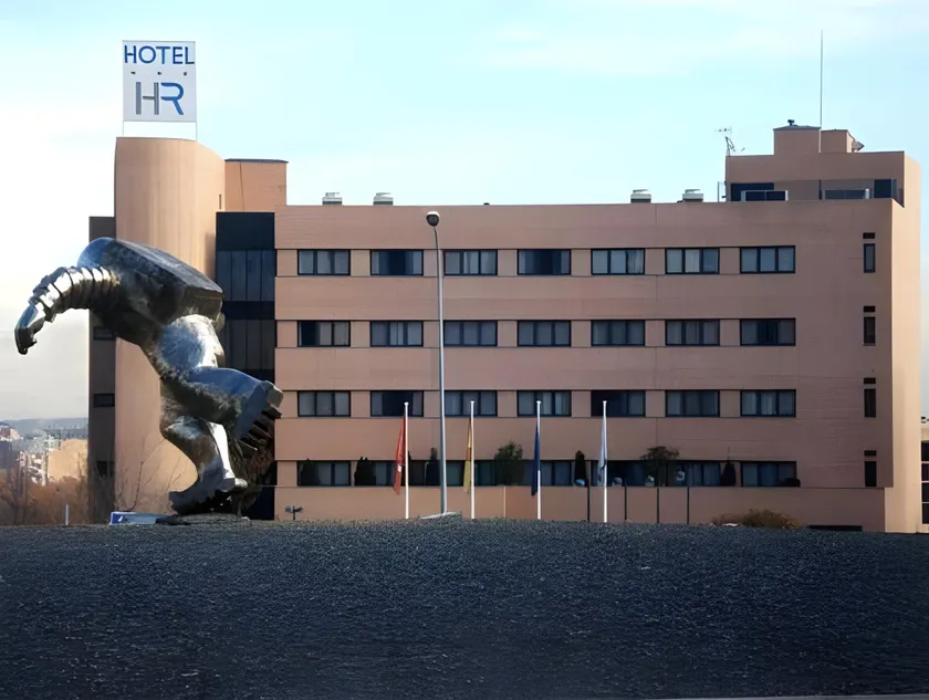 Hotel Reston Valdemoro - Image 1