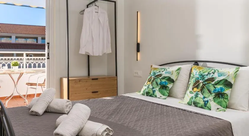 Avouris 2 Bedroom Apartment & Studios - Image 1