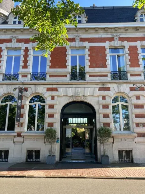 Chateau Fort Lapin - Image 1