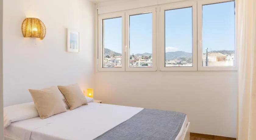 Apartamento con terraza en la playa - Image 1