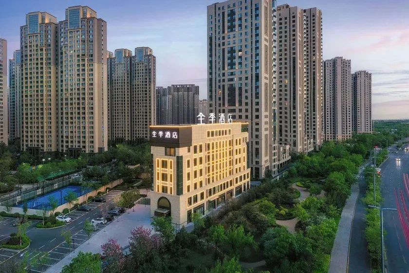 Quanji Taiyuan Jinyanghu Vanke Central Park Hotel - Image 1