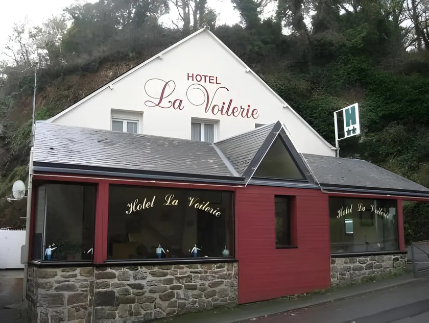 Hotel La Voilerie Cancale bord de mer - Image 1