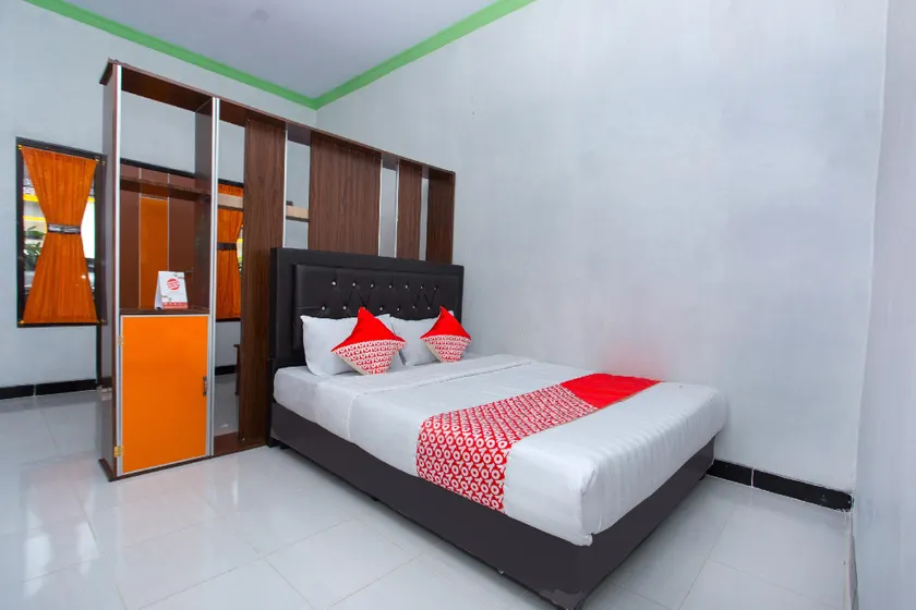 Hotel O Griya Annisa - Image 1