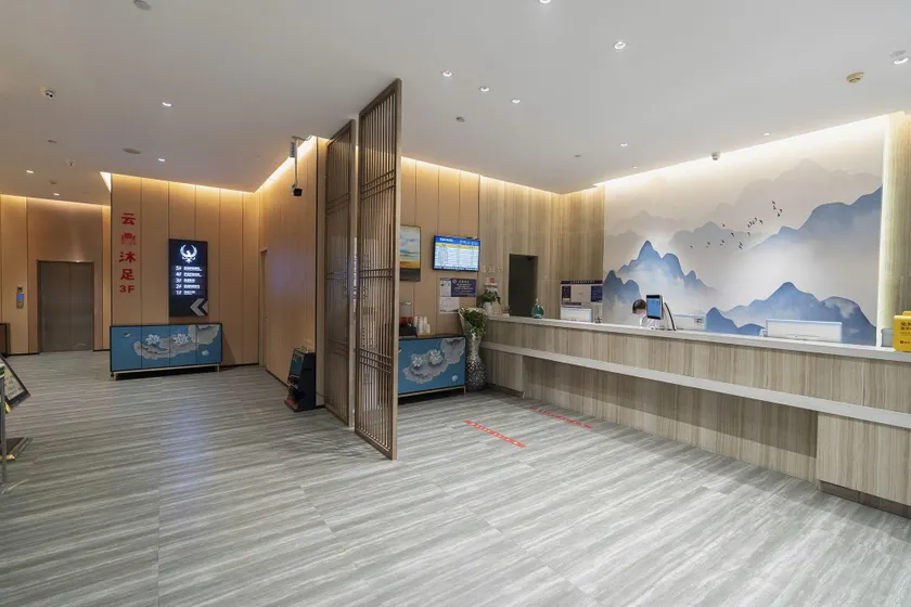 Phoenix Impression Hotel - Image 1