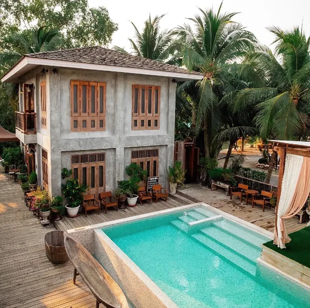 House Of Passion Amphawa - Image 1