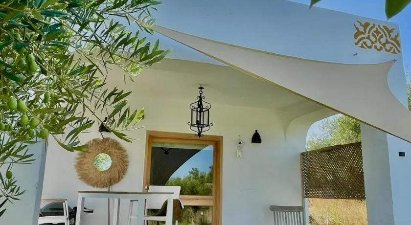 bungalow entre mer et montagne - Image 1
