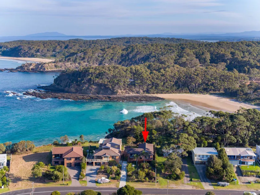McKenzies Clifftop on Illabunda Drive - Image 1