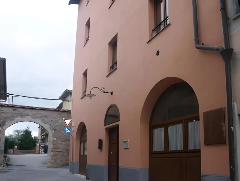 Hotel Massa Alta - Image 1