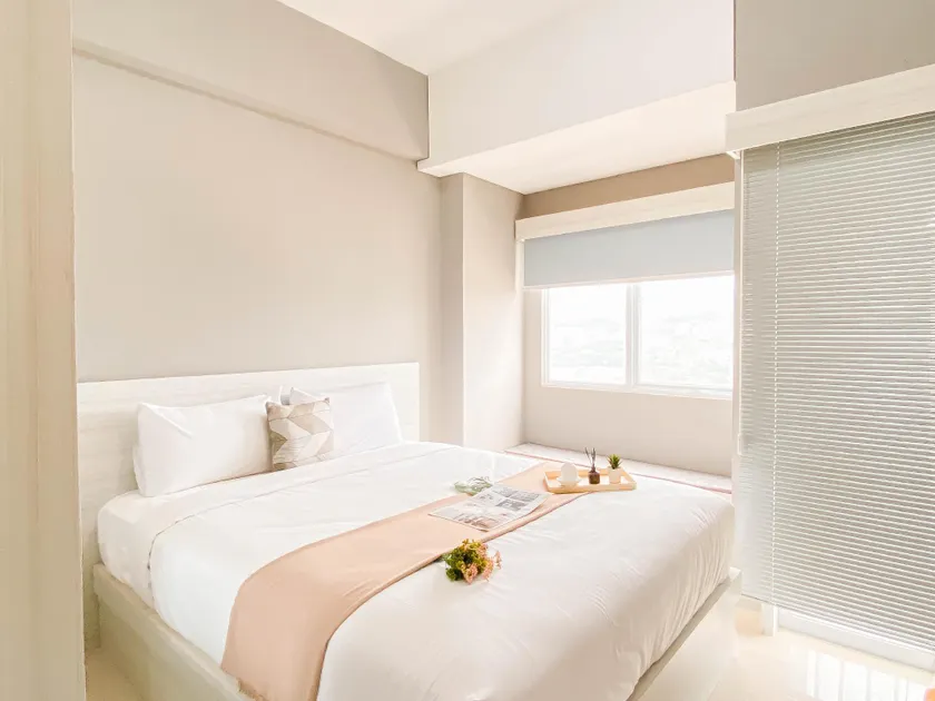 Basic Studio LRT City - Royal Sentul By Travelio - Image 1