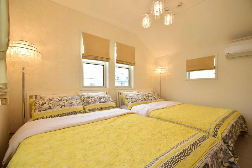 Magical Dream House 4LDK Detached House with Parking, 5 Minutes by Car from Maihama Station - Image 1