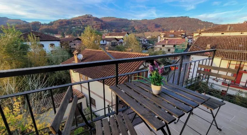 Apartamentos Elizondo Center - Image 1