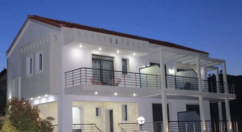 Anemos Luxury Apartments - Image 1
