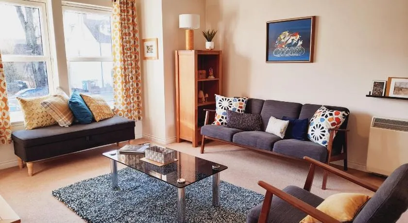 Beauly Holiday Home - Image 1