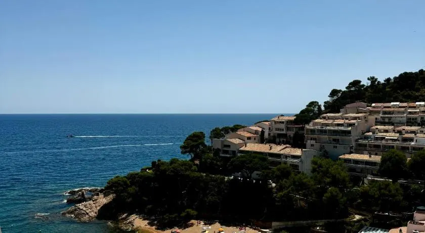 Apartment Salionc Tossa de Mar - Image 1