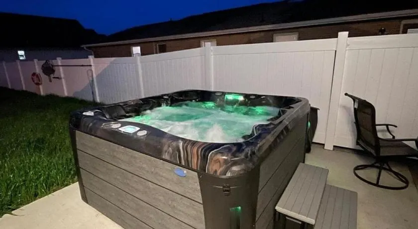 Cozy Pool & Hot Tub Retreat by Casino - Image 1