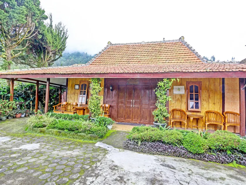 OYO Homes 91150 Desa Wisata Samiran - Image 1