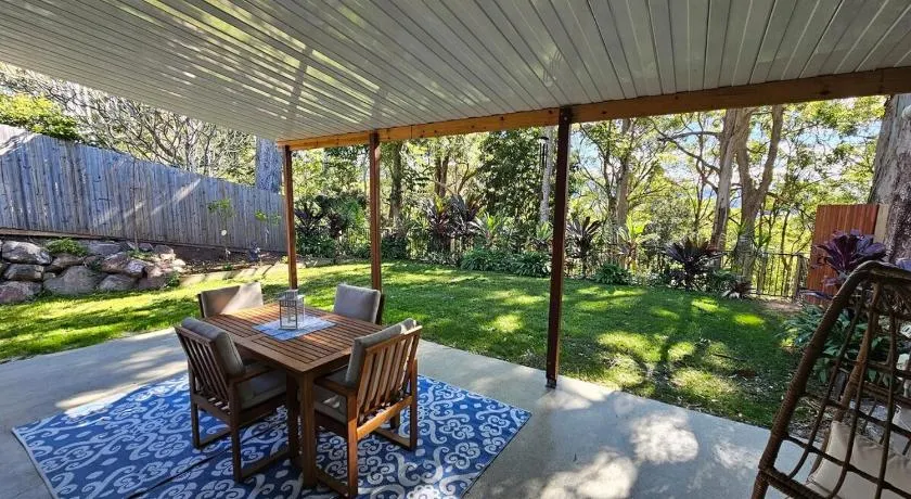 Mayers Cottage - Image 1