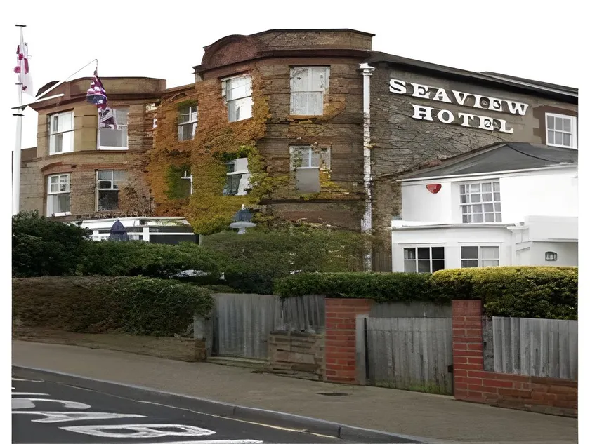 The Seaview Hotel And Restaurant - Image 1
