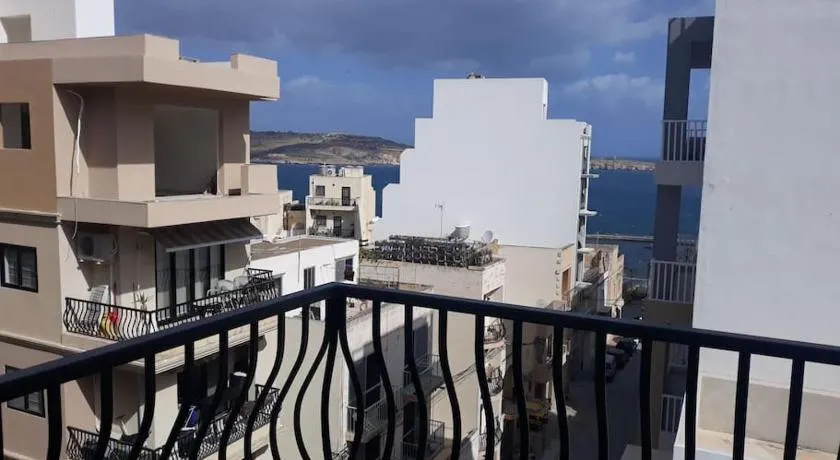 Corner view apartment - Image 1