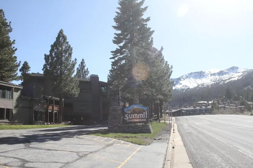 The Summit Condominiums - Image 1