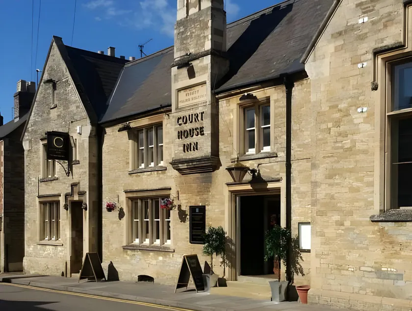 The Court House Inn - Image 1