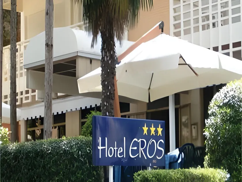 Hotel Eros - Image 1