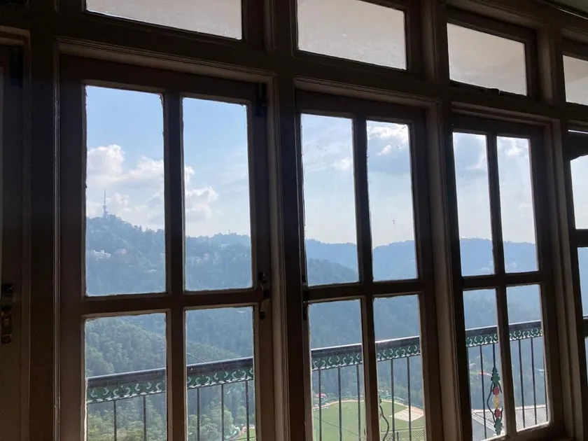 ZuZu Hostels - Image 1