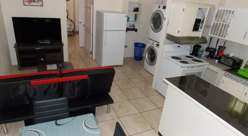 Stewart Apt- Trincity, Airport, Washer, Dryer, Office, Cable , WiFi - Image 1
