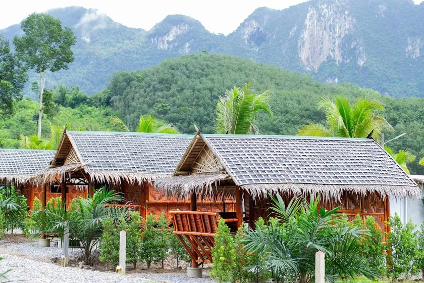 Khaosok River Stone Resort & Camp - Image 1
