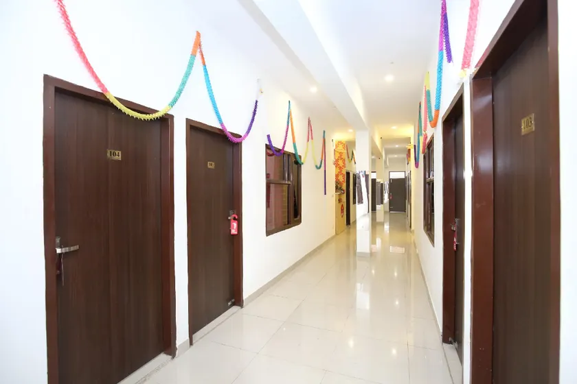 Hotel O Chandigarh - Image 1