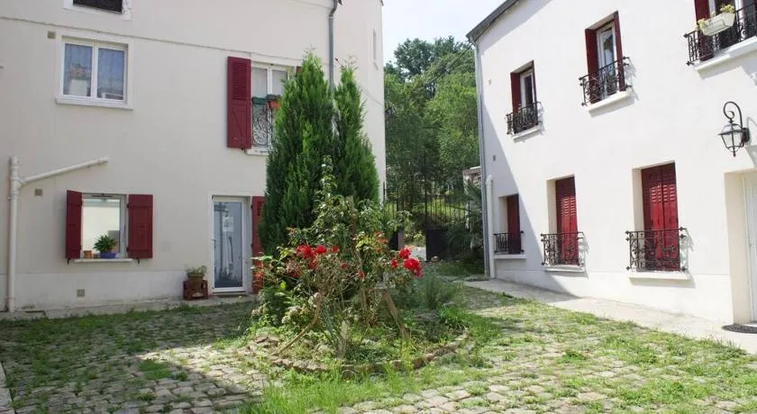 Charmant Vintage Chaville - Image 1
