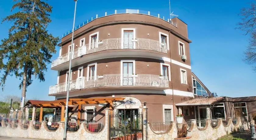 Hotel Riesco - Image 1