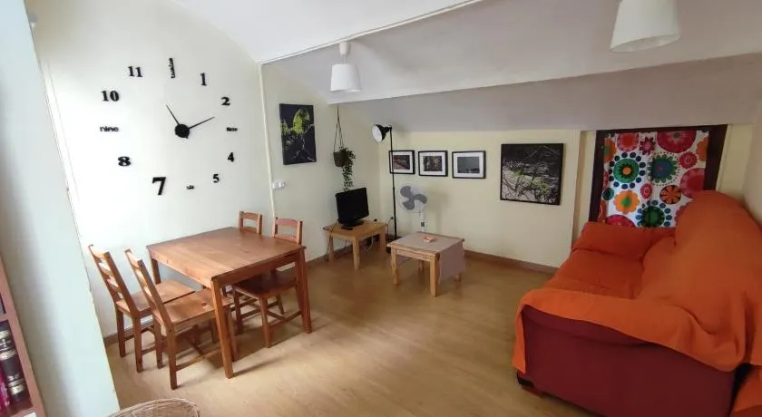 202A Atico con encanto - Centro de Villaviciosa by R2R Consulting - Image 1