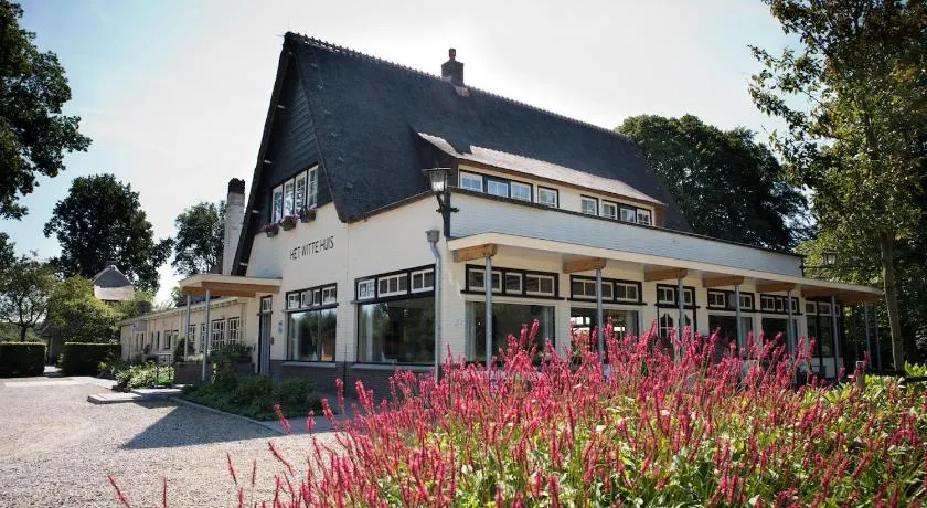 Hotel Restaurant Het Witte Huis - Image 1