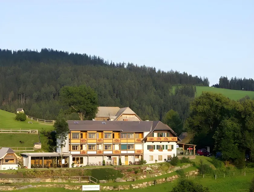 Landhotel Spreitzhofer - Image 1