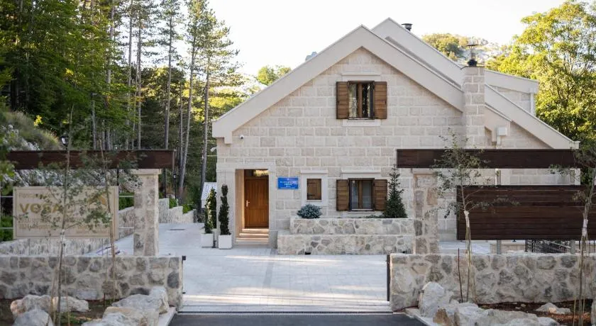 Planinarski dom Vošac - Makarska Exklusiv - Image 1