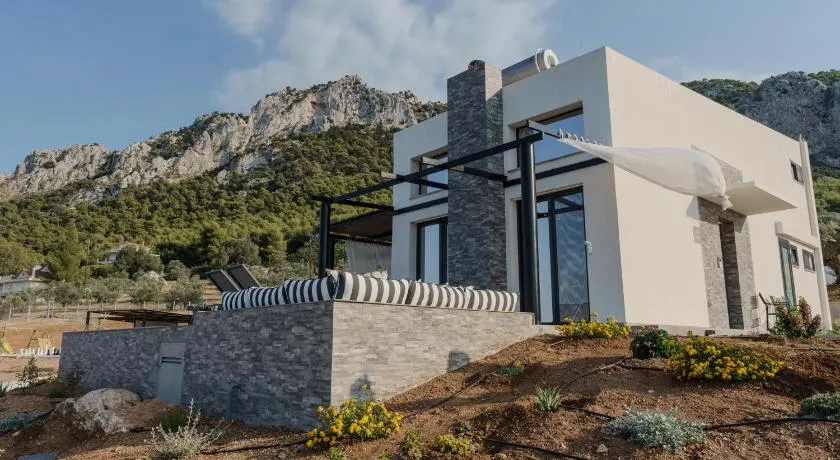 AELIA HORIZON VILLAS - Corinthia - Image 1
