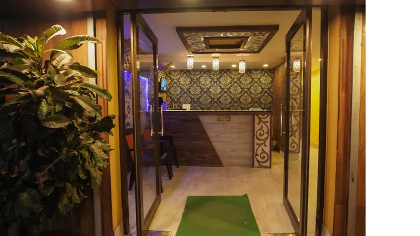 Hotel Shantinivas ! 2 Min from Tarapith Temple ! - Image 1