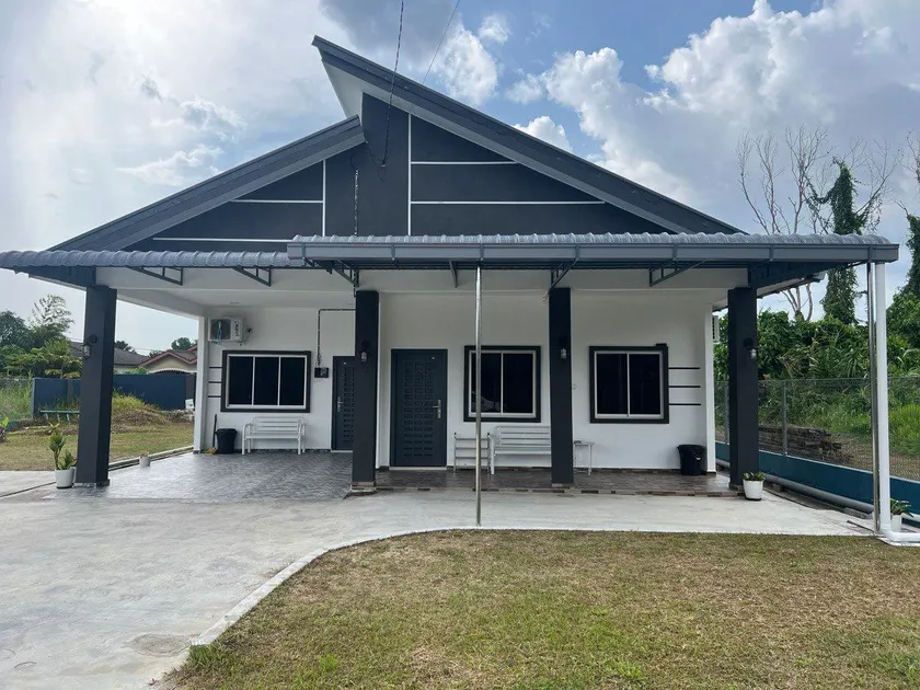 NorieyzalHomestay 2 bedroom@Taiping (MUSLIM only) - Image 1