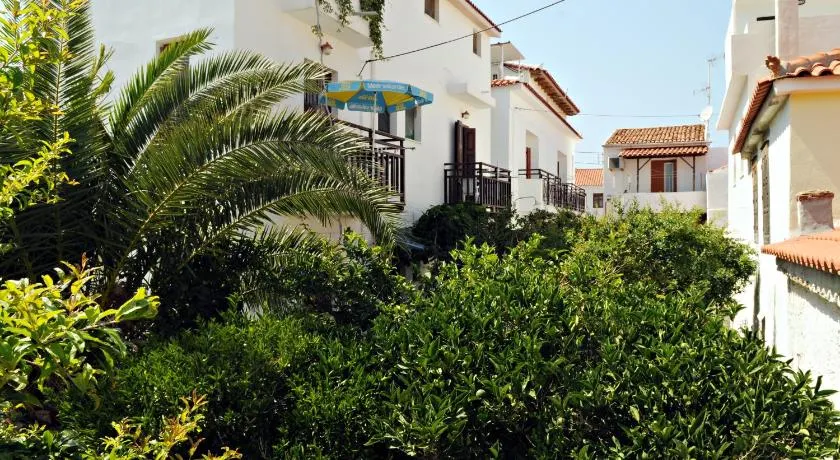 Dimitris studios - Image 1