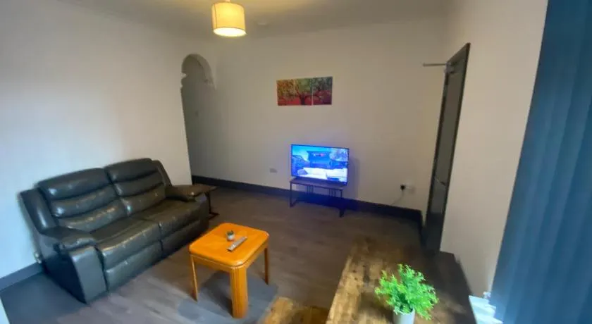 Gracia Guest House - Image 1