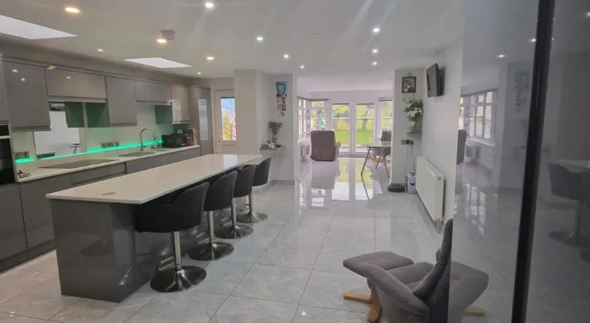 NUMBER 5 Portrush Road, Portstewart - Image 1