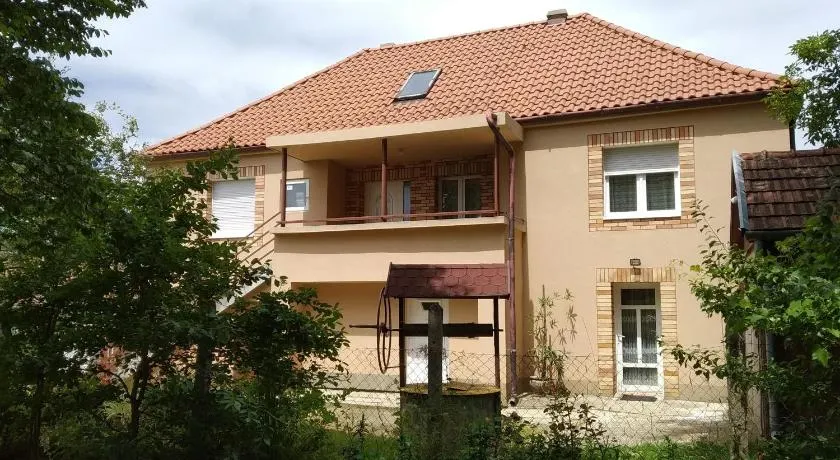 Erdei Vendégház - Image 1